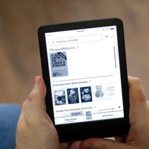 Troque a rolagem infinita pelo Kindle: 6 formas de aproveitar melhor seu tempo