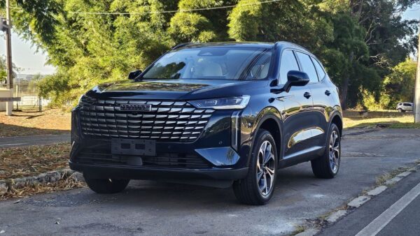 GWM Haval H6: o que as versões híbridas flex têm de diferente?