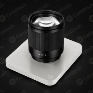 Chinesa lança lente para Sony por R$ 380 enquanto "original" custa R$ 4 mil