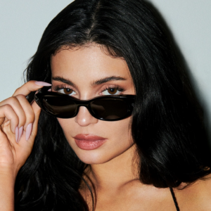Kylie Jenner revela novos óculos inteligentes da Meta; conheça todos os recursos