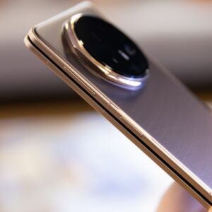 Novo celular terá bateria 3x maior que a do iPhone 17 Pro Max, diz leaker