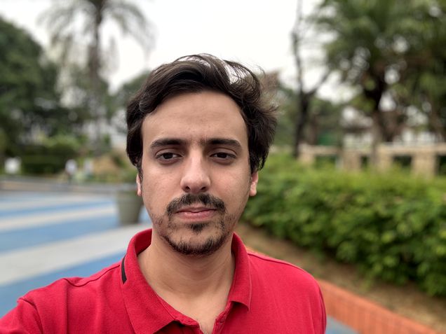 iPhone 15 / C&acirc;mera frontal
