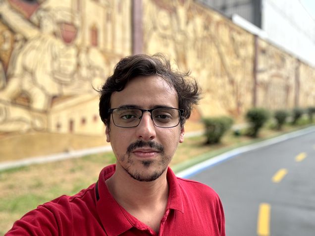 iPhone 15 / C&acirc;mera frontal