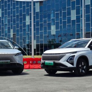 Omoda joga preços no chão e vende SUV híbrido mais barato que T-Cross