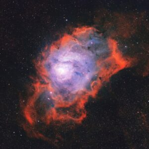 Astrofotógrafo captura uma lagoa cósmica brilhando a 5.200 anos-luz da Terra (foto)
