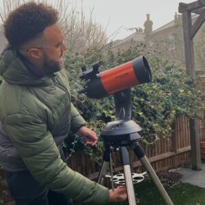 O Celestron NexStar 4SE agora tem um desconto de $ 100