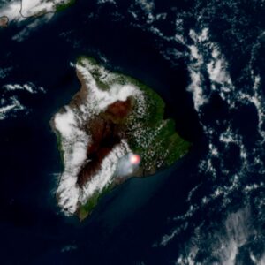 Uma erupção vulcânica vista do espaço, foto do dia 17 de junho de 2026