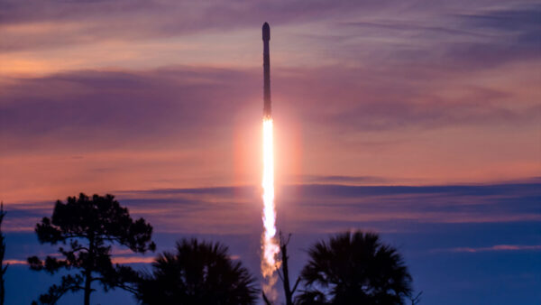 Veja a SpaceX estabelecer novo recorde de reutilização de foguetes com o 35º lançamento – e pouso – de um impulsionador Falcon 9 (vídeo)
