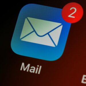 Função da Apple para ocultar e-mail não faz o básico e expõe dados de usuários