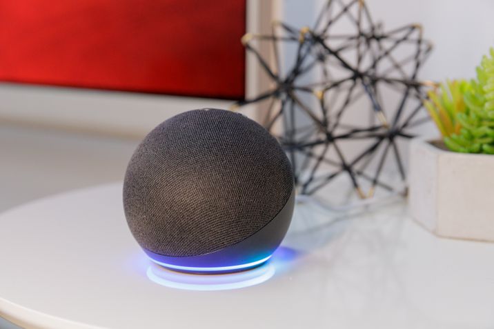 Amazon Echo Dot 5