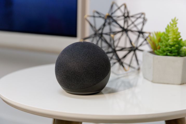 Amazon Echo Dot 5