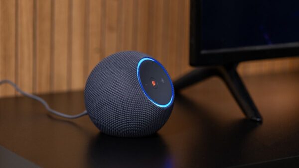 Alexa grandona: caixa de som inteligente e potente aparece em oferta na Amazon
