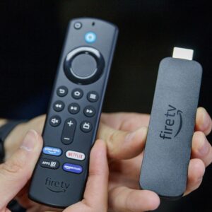 TV box da Amazon com preço no chão e parcelado: Fire TV Stick sai por R$ 225