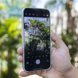Como saber se a câmera do celular é boa antes de comprar?