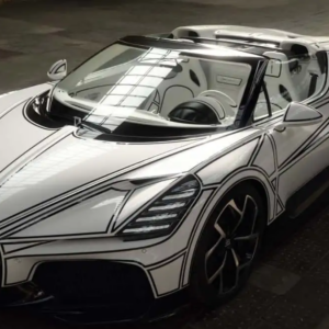 Bugatti revela superesportivo com peças de porcelana e preço absurdo