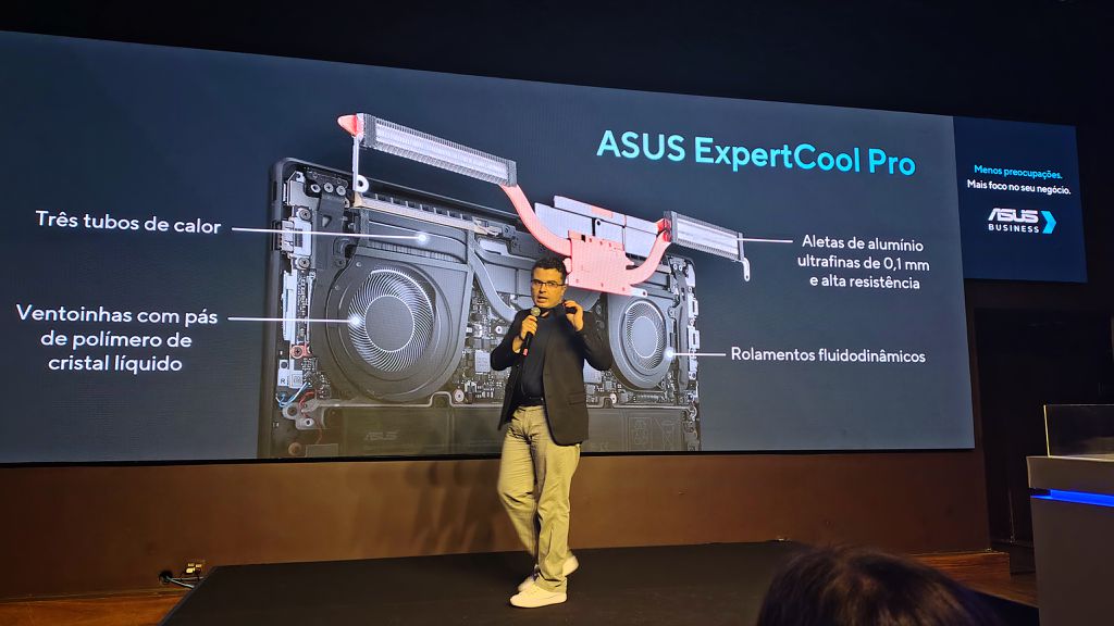 Imagem da apresentação da ASUS