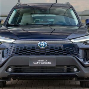 Toyota derrete preços do Corolla Cross para renovar linha do SUV