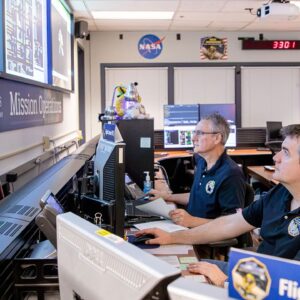 A nave espacial New Horizons da NASA acorda da hibernação com boa saúde