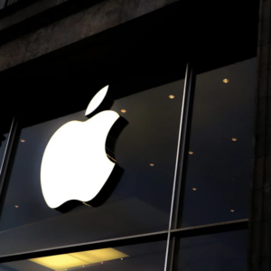 Apple inicia briga com criadora do ChatGPT por roubo de segredos do iPhone