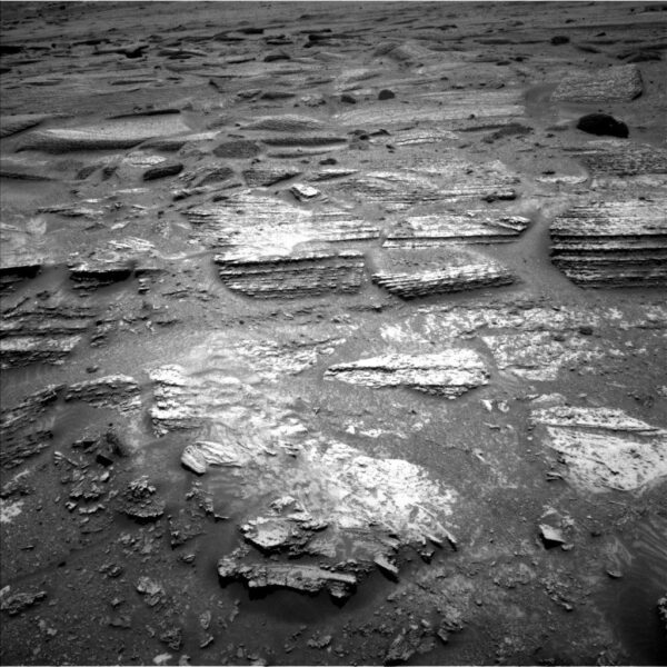Curiosity Blog, Sols 4941-4947: (Pin)Listras no Quatro de Julho