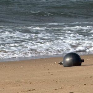 Esferas de metal encontradas na Austrália mostram quão pouco ainda sabemos sobre a queda de detritos espaciais, dizem especialistas