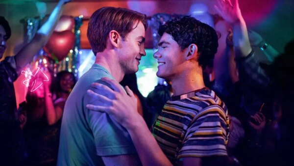 Heartstopper Para Sempre estreia na Netflix para emocionar fãs de Nick e Charlie