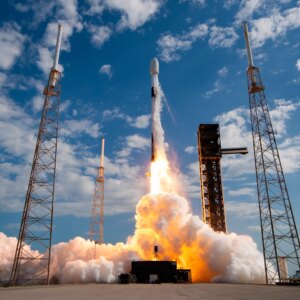 Missão de manutenção robótica é lançada com apoio da NASA
