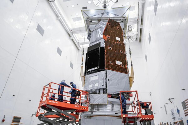 NASA apresentará briefing para a mídia sobre o telescópio romano, com lançamento no próximo mês