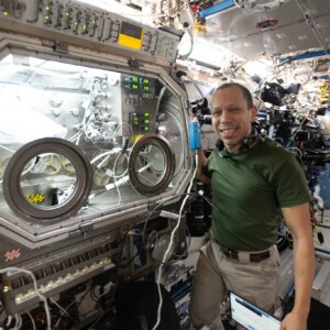 O astronauta da NASA Chris Williams discutirá a missão da estação espacial