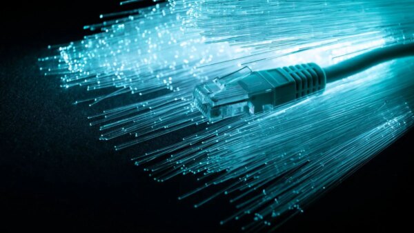 O futuro da conectividade na América Latina começa pela infraestrutura invisível