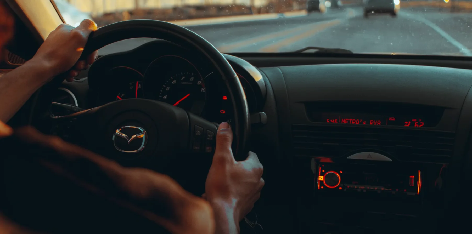 r&aacute;dio carro motorista