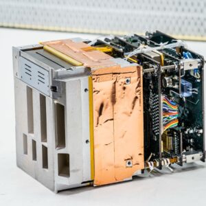 Um novo instrumento compacto permite medições de alta fidelidade de partículas energéticas em CubeSats