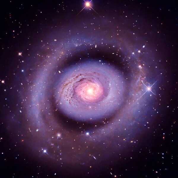Um novo visual – e som – para Messier 94