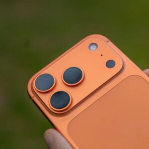 iPhone do futuro vai abandonar carcaça de alumínio mais uma vez, diz leaker