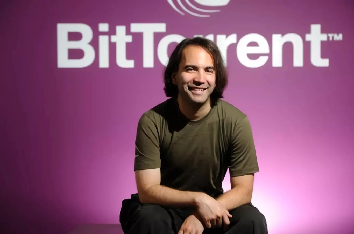 Editar informações da imagem Bram Cohen criador BitTorrent