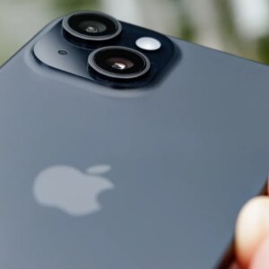 5 celulares Samsung melhores e mais baratos que o iPhone 15 em 2026