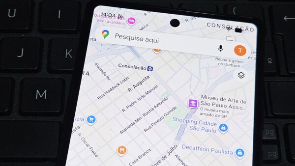 7 prompts para transformar o novo Google Maps no guia de turismo perfeito
