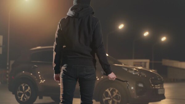 5 dicas para proteger seu carro contra furtos e roubos