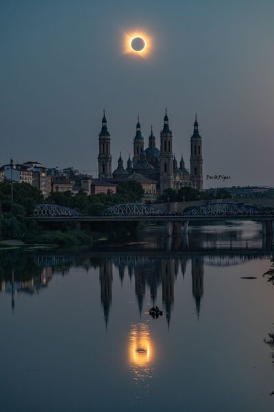 APOD: 2026, 13 de agosto - Eclipse solar total sobre a Espanha