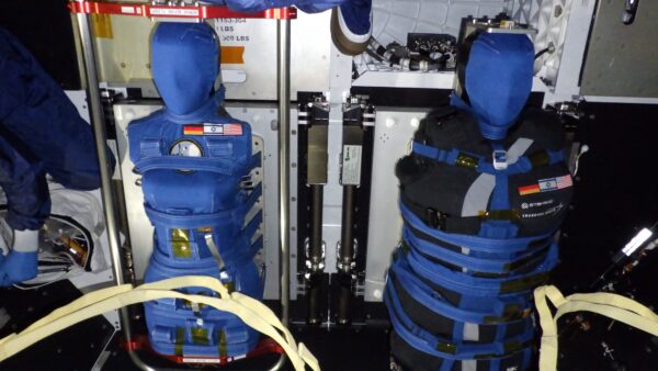 Colete de proteção contra radiação aprovado no teste lunar Artemis I, pode proteger astronautas em missões à Lua e a Marte