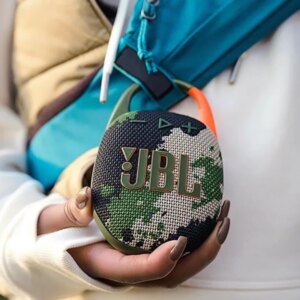 JBL por R$ 282? Cupom da Netshoes derruba preço de caixa portátil