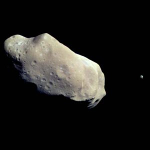 Neste dia no espaço! 28 de agosto de 1993: A espaçonave Galileu voa pelo asteróide Ida a caminho de Júpiter apenas para encontrar uma pequena lua!