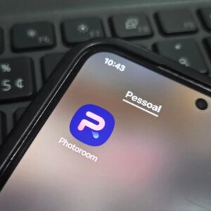 Nova IA da Photoroom corrige falhas em fotos de produtos para e-commerce