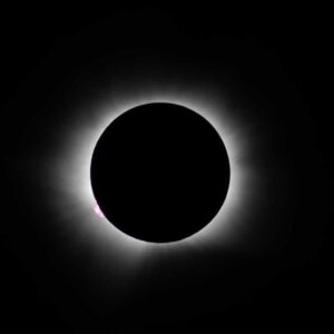 O eclipse solar total de 2026 emociona milhões com um espetáculo cósmico impressionante (fotos, vídeo)