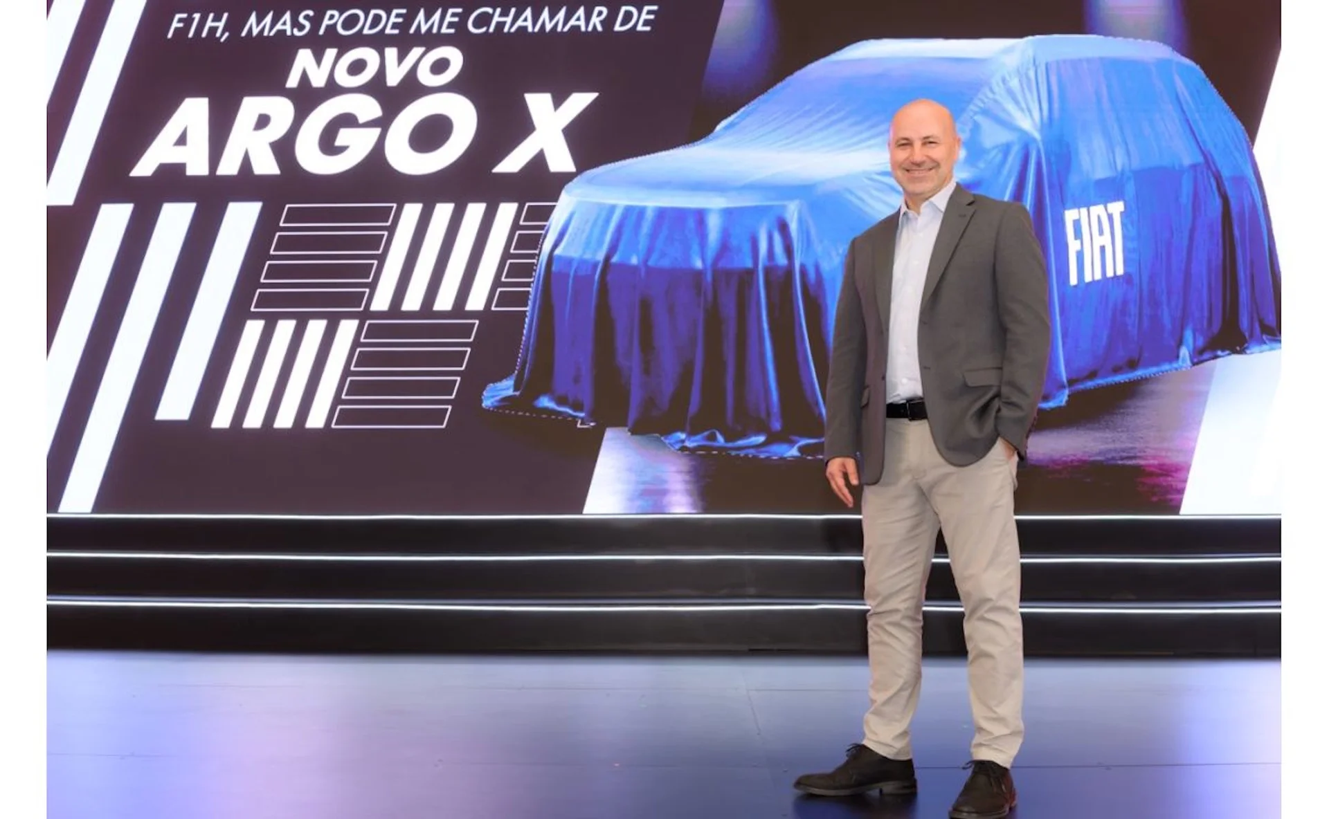 Editar informações da imagem Fiat Argo X