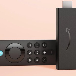 Preço do Fire TV Stick despenca 43%; "TV Box da Amazon" deixa sua TV mais smart