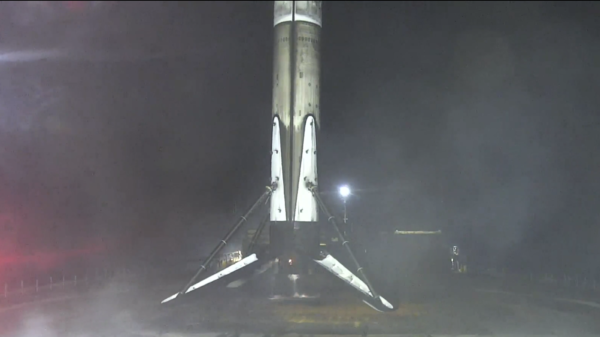 SpaceX encerra o dia duplo do Starlink com o lançamento de 24 satélites Starlink da Califórnia