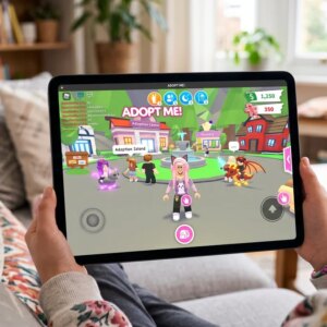 Tablet barato roda Roblox? Nós testamos aparelhos de até R$ 1.200