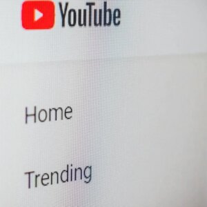 YouTube faz mudança crítica em como conta visualizações em vídeos