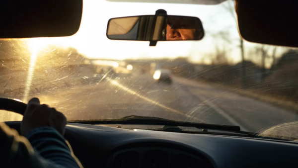 Seu seminovo não atrai propostas? 3 erros invisíveis que travam a venda do seu carro